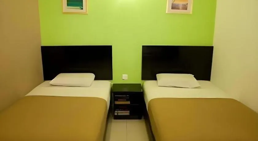Hotel Ria Johor Bahru 2*,  Malaysia