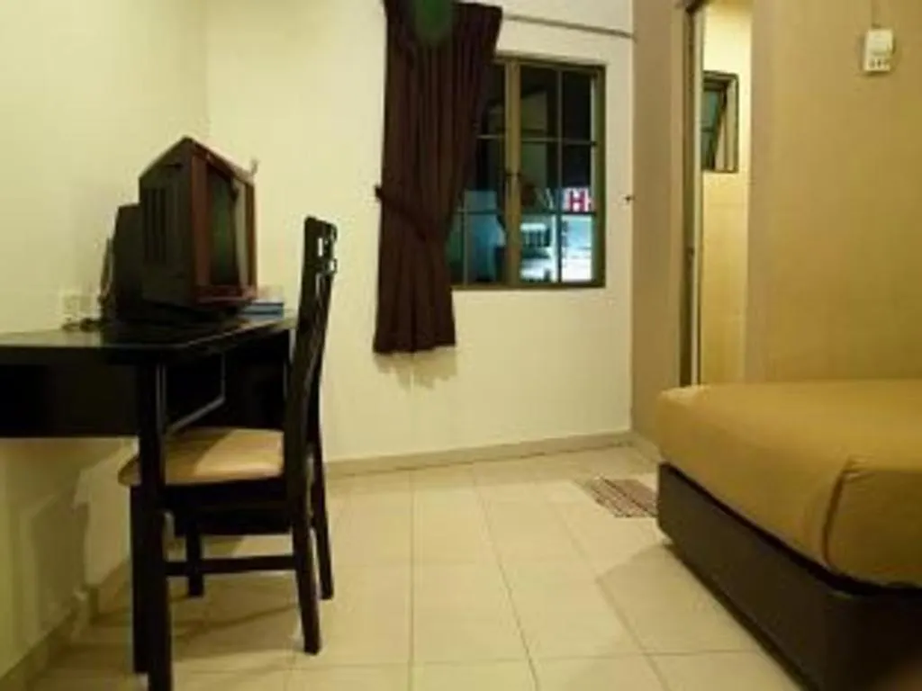 Hotel Ria Johor Bahru 2*,  Malaysia